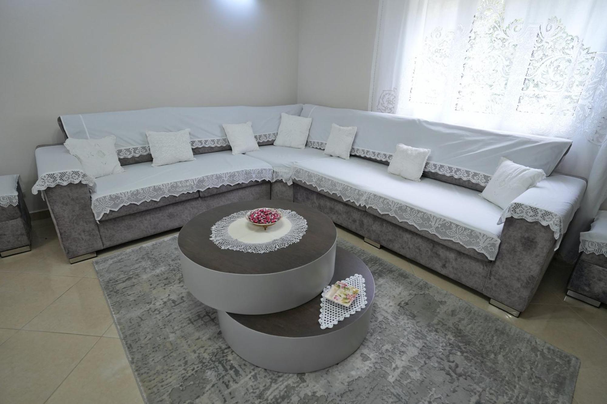 Vila Banushi Gjirokastër Extérieur photo